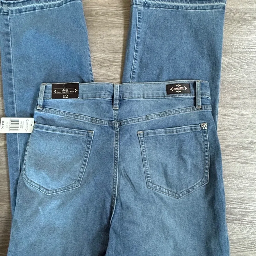 Nanette Lepore Jolie Super High Rise Flare Jeans Medium Blue Raw Hem Size 12 NEW